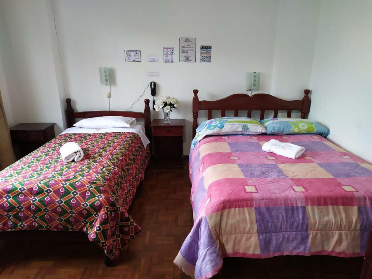 Hotel Margarita Inn Alameda Quito Exterior photo