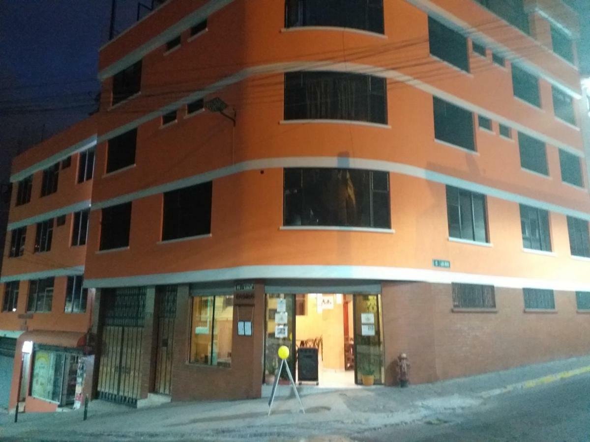 Hotel Margarita Inn Alameda Quito Exterior photo